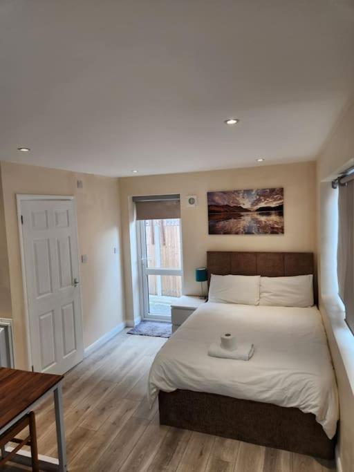 Beautiful Private En-Suite Room With Its Own Entry Bexleyheath Esterno foto